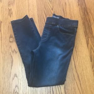 LIKE NEW JEGGINGS